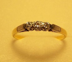 Vintage 18K/platina gyűrű 3 gyémánttal