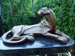 Pihenő leopárd - art deco bronz szobor