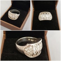 Ezüst gyűrű sok cirkóniával díszítve 7,63 g