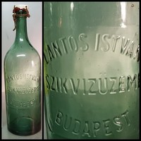 "Lantos István Szíkvízüzeme Budapest" zöld ásványvizes üveg  (1191)