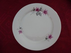 Lowland porcelain cake plate with purple flowers. Its diameter is 19 cm. He has!