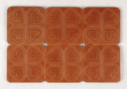 1B153 Retro heart-patterned leather coaster set 6 pieces