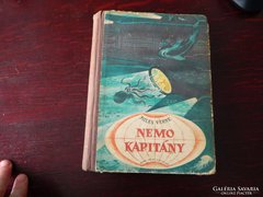Jules Verne	Nemo kapitány