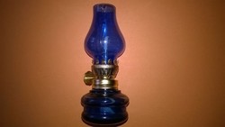 Kék színű mini petróleumlámpa
