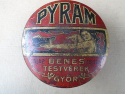 Pyram floor polisher from 1910. Benes brothers, Győr. Metal box.