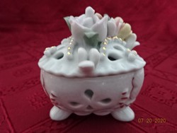 Oriental porcelain bonbonier. Heart-shaped, three-legged, rose pattern. He has.
