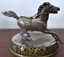 Gyönyörű, antik réz lovacska
