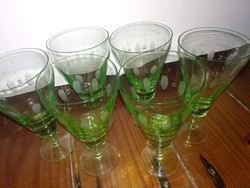 Antik uránium ? zöld pohár készlet, uránzöld art deco üveg poharak vésett metszett mintával