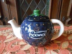 Pickwick tea kiöntő