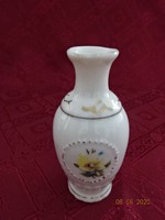 German porcelain vase, height 11 cm. Yellow flowers. He has!