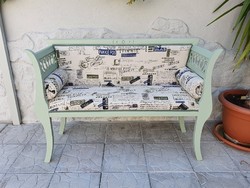 Kis kanapé francia vidéki stílusban vintage, Provence