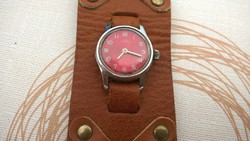 Ancre women's watch with retro leather strap