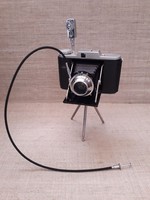 Adox Germany 1954 fényképezőgép  hozzá  Signal kis Japán önkioldó szerkezet.