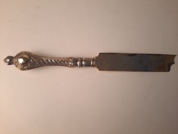 Ezüstnyelű halas szervírozó kés