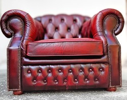 Eredeti  brit, Centurion Furniture Plc márkájú Chesterfield clubfotel 2db