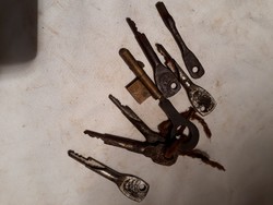 Keys and burglary lock 13.