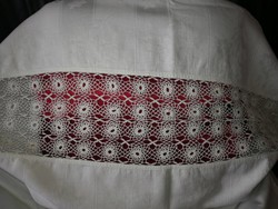 2 pieces of Transylvanian white damask crocheted cushion cover
