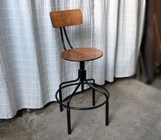 Műhely szék ipari vas csővázas bútor lábtartós szék Loft design modern 