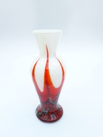 Midcentury modern design üvegváza - retro pirossal és feketével színezett tejüveg váza