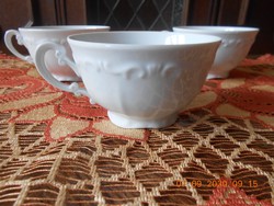 Zsolnay barokk, fehér teás csészék