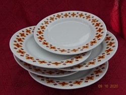 Zsolnay porcelain flat plate with brown/yellow pattern. He has!