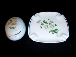 Hollóházi margaréta virág mintás ovális porcelán bonbonier és egy nagy hamutál, hamu tartó