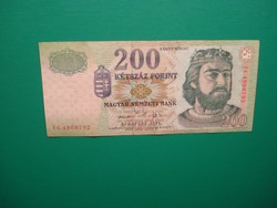 Ropogós 200 forint 2005 FC
