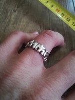 Jelzett ezüst, elefántos gyűrű
