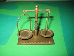 Scale miniature, made of copper, nice hand work, 50 x 60 mm