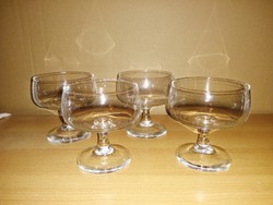 Konyakos pohár