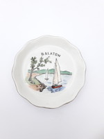 Aquincum Balaton tálka vitorlásokkal - szuvenír, nyaralási emlék - retro porcelán