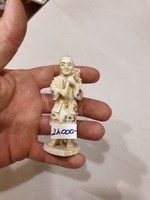 Régi kinai porcelán figura sérült 
