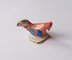 1920-30 körüli Herendi miniatűr pikkely mintás porcelán kakas