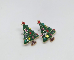 Betsey johnson christmas tree earrings