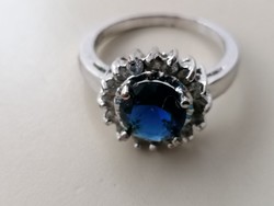 Ezüst gyűrű zafír kék színű kővel díszítve 925 