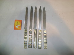 Öt darab retro kés