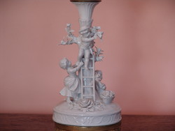 Antik porcelán petróleum lámpa