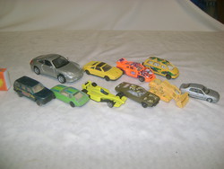 Tíz darab matchbox jellegű retro játék autó