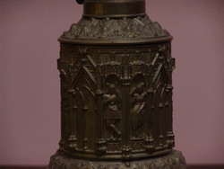 Dekoratív francia antik petróleum lámpa