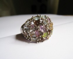 Ezüst design gyűrű, sok csillogó drágakővel