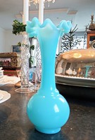 Lindshammar svéd Türkiz fodros peremű üveg váza 19cm