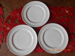 Plains porcelain cake plates