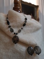 Small black dress acrylic jewelry set