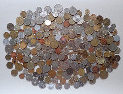 315 db régi vegyes magyar külföldi fém pénzérme fémpénz csomag pénz érme pénzérmék 1950-től