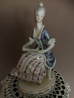 Hollóházi porcelán barokk kottás hölgy!