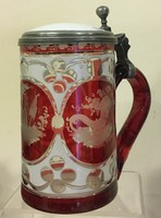Fedeles üveg korsó,19.sz.fúvott,kétrétegű,hántolt ,rubinpácolt,csiszolt