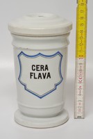 "Cera Flava" - Méhviasz porcelán tégely (1527)