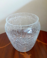 Repesztett üveg, fátyolüveg váza. 11x12 cm