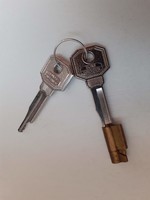 Old marked safety lock insert 2 pcs. With key / anti-burglary