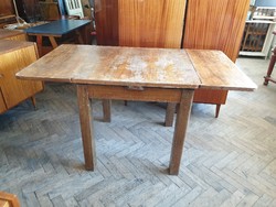 Régi népi fa asztal hosszabbítható szétnyitható vintage étkezőasztal